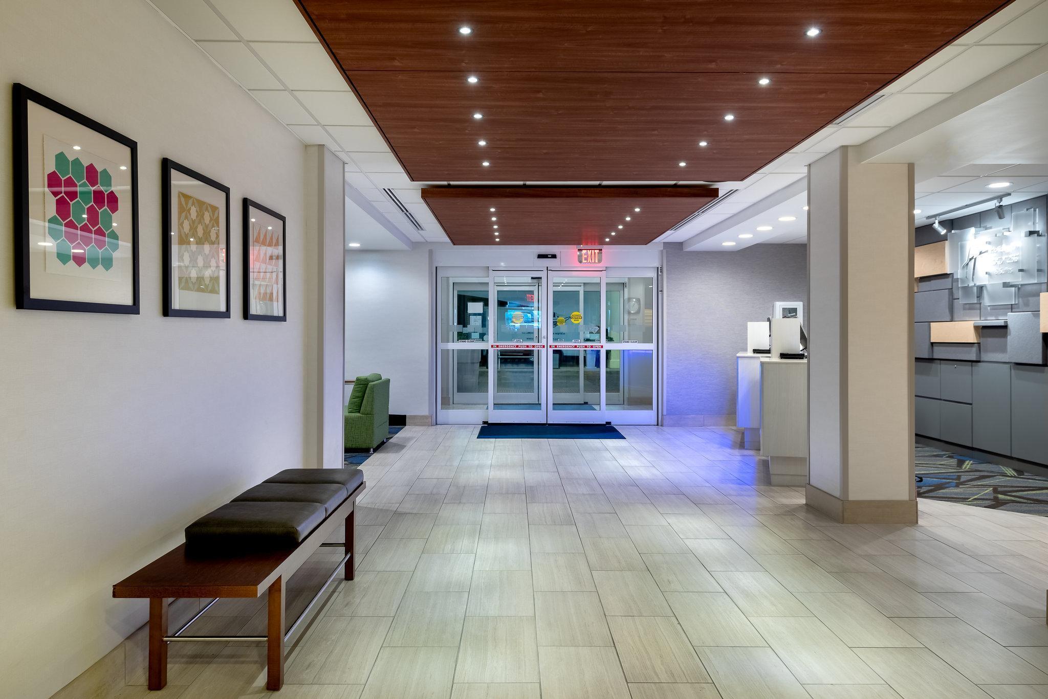 Express Daphne-spanish By Ihg